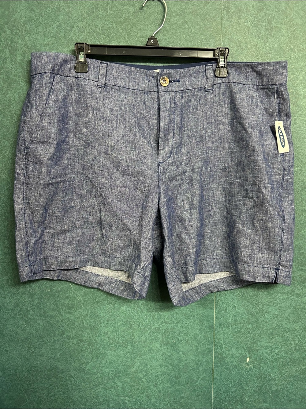 NWT 16 Old Navy Chambray-Style Blue Flat Front Shorts